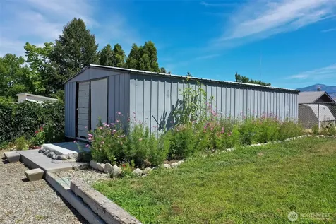 733 Ridge Place Omak WA 98841