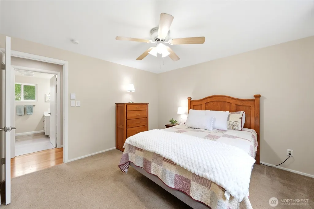 4406 Strumme Road Bothell WA 98012