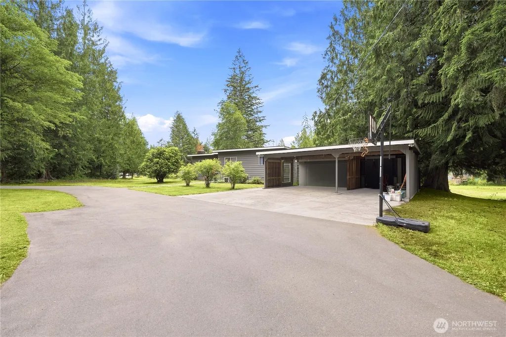 4406 Strumme Road Bothell WA 98012