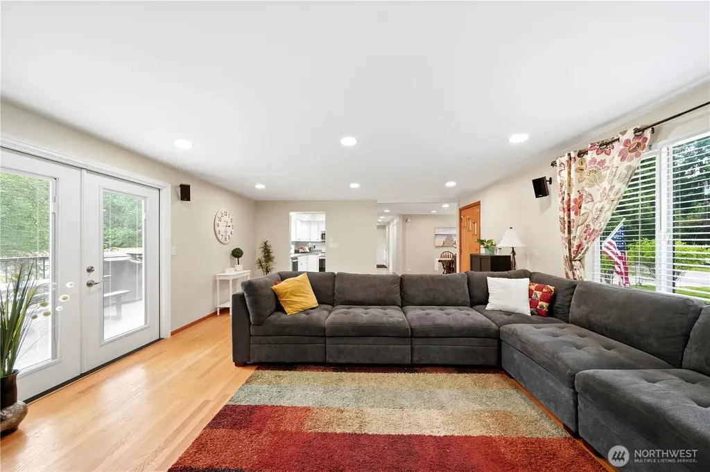 4406 Strumme Road Bothell WA 98012