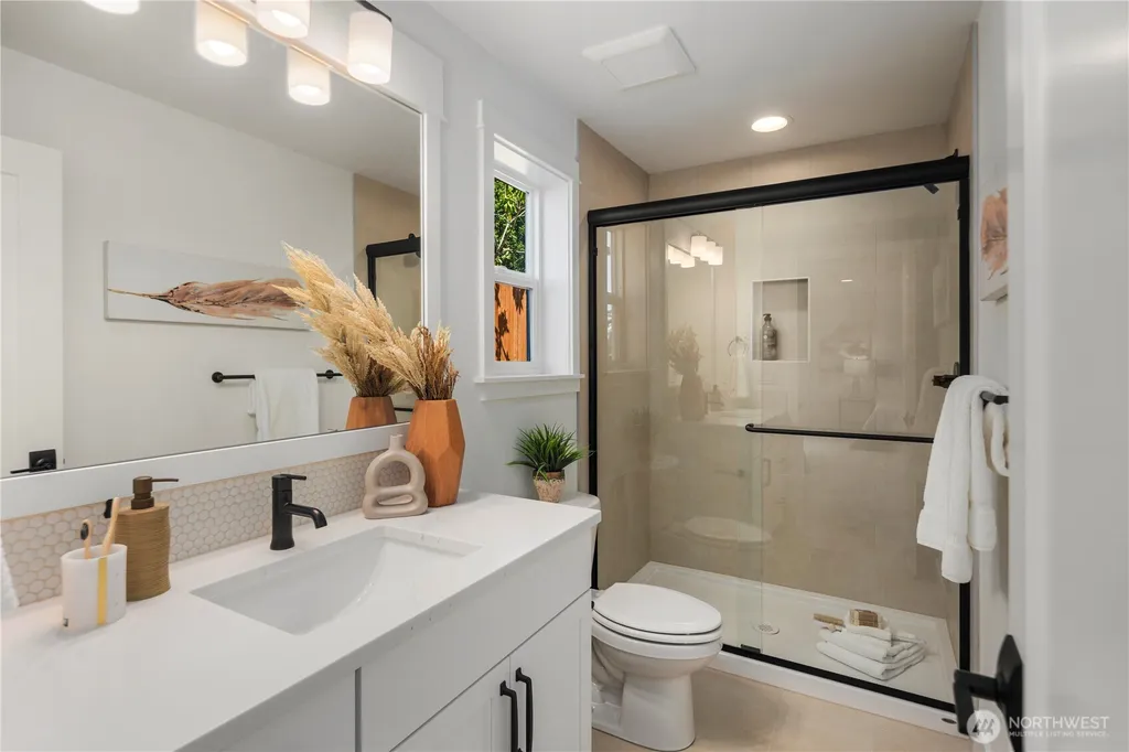 22001 81st Place W Edmonds WA 98026