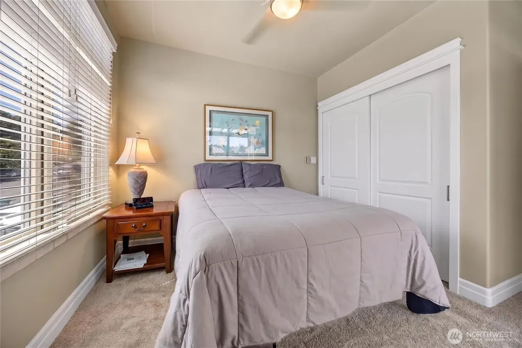 2551 Thorndyke Avenue W Seattle WA 98199