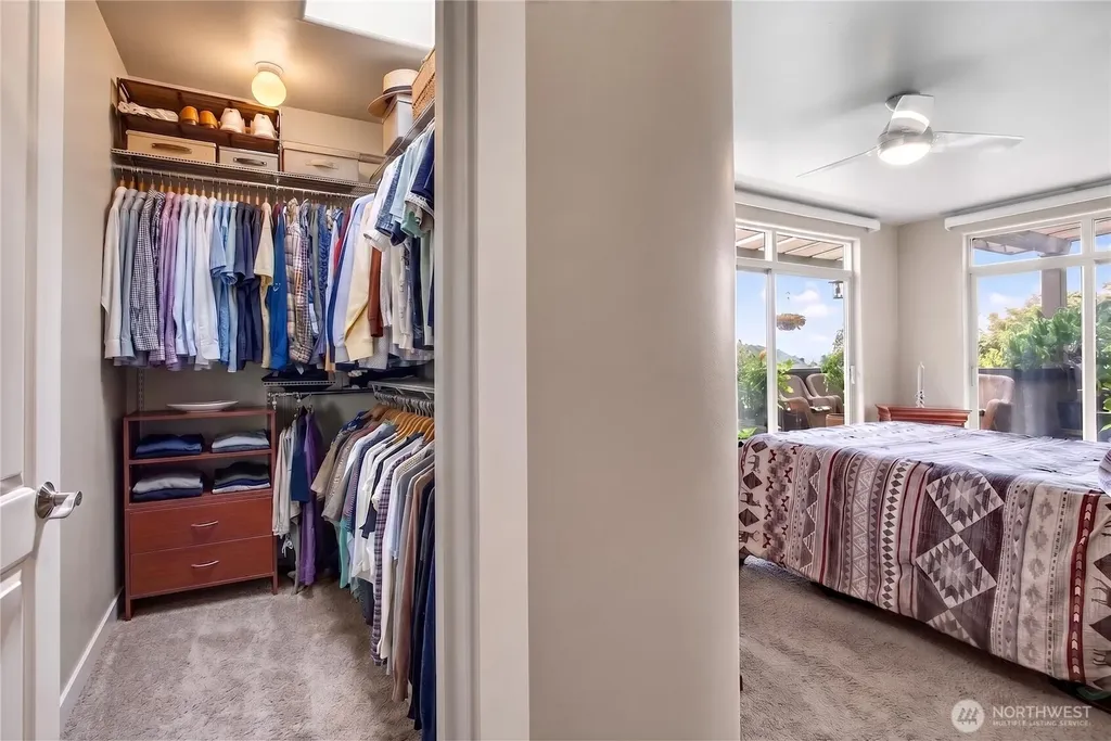 2551 Thorndyke Avenue W Seattle WA 98199