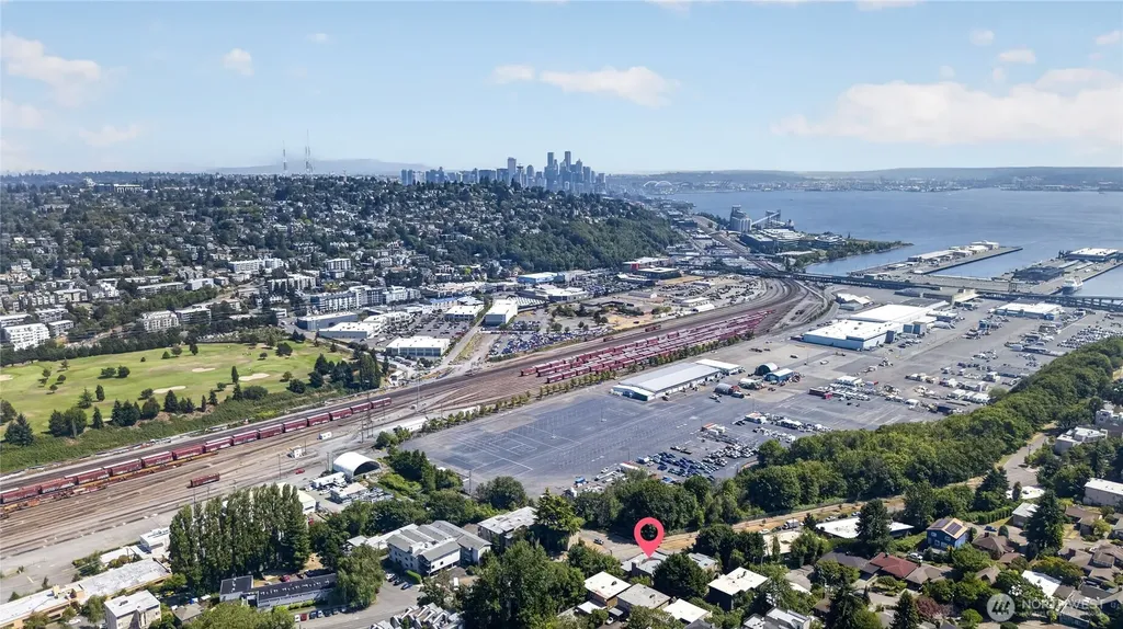 2551 Thorndyke Avenue W Seattle WA 98199