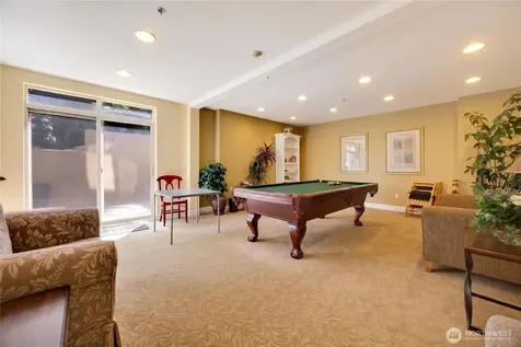 2551 Thorndyke Avenue W Seattle WA 98199