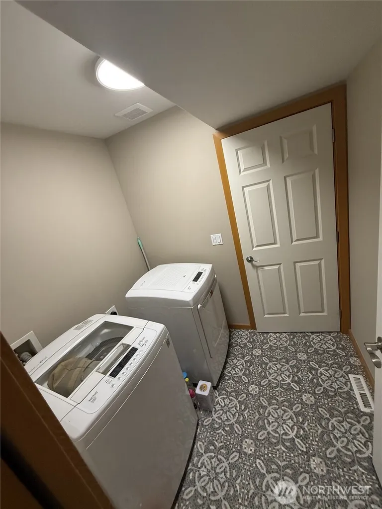 11526 NE 116th Street Kirkland WA 98034