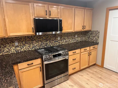 11526 NE 116th Street Kirkland WA 98034