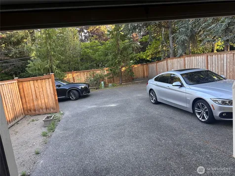11526 NE 116th Street Kirkland WA 98034