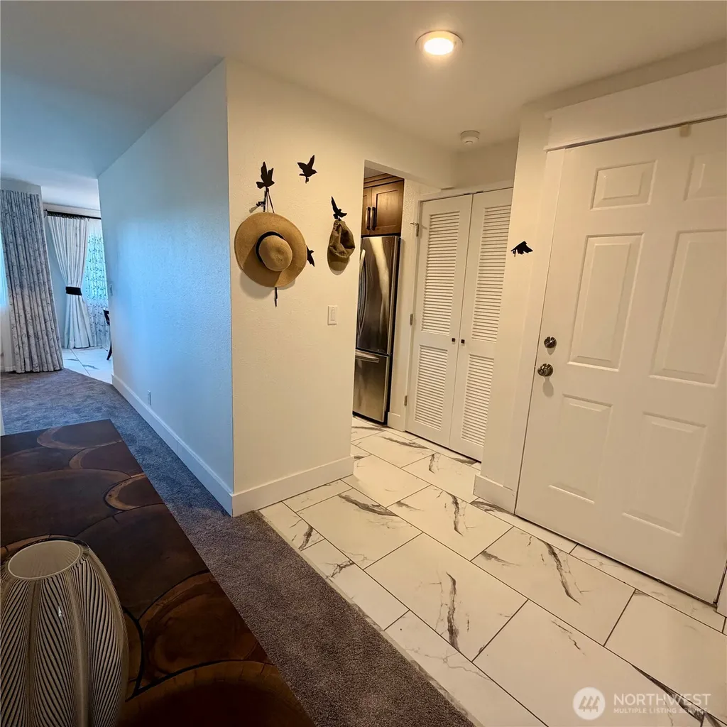 20161 Viking Crest Loop NE Poulsbo WA 98370