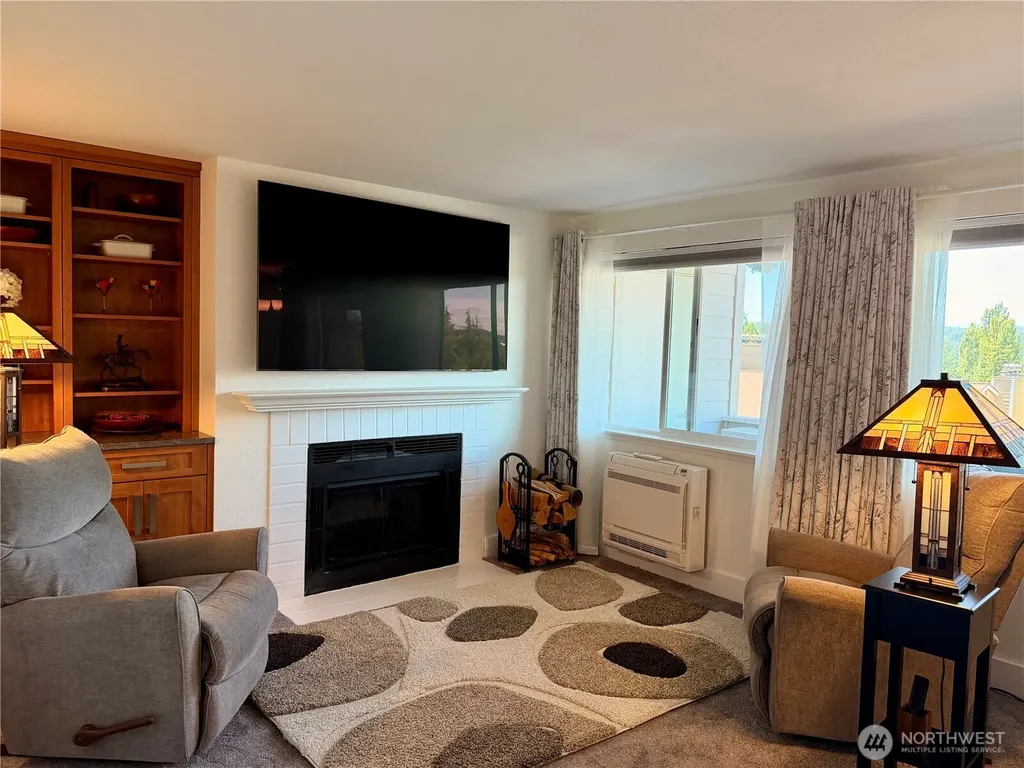 20161 Viking Crest Loop NE Poulsbo WA 98370