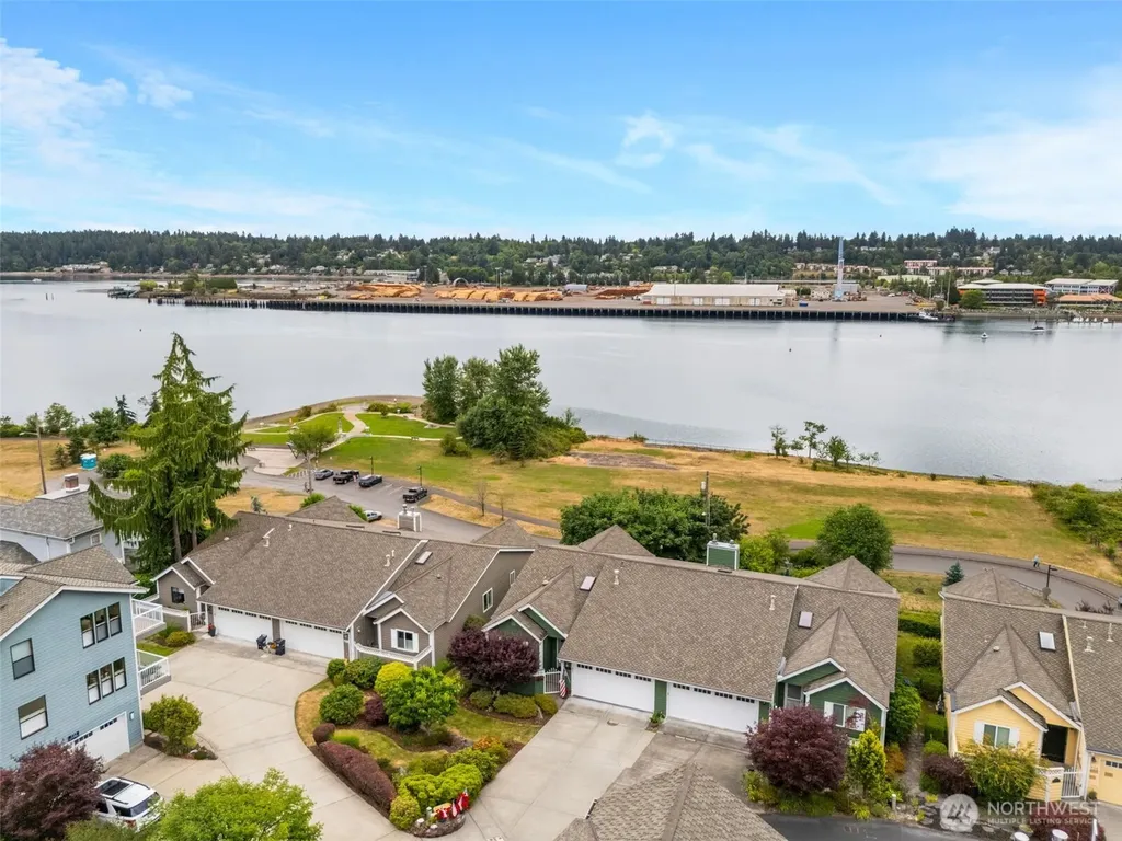 726 Sherman Street NW Olympia WA 98502