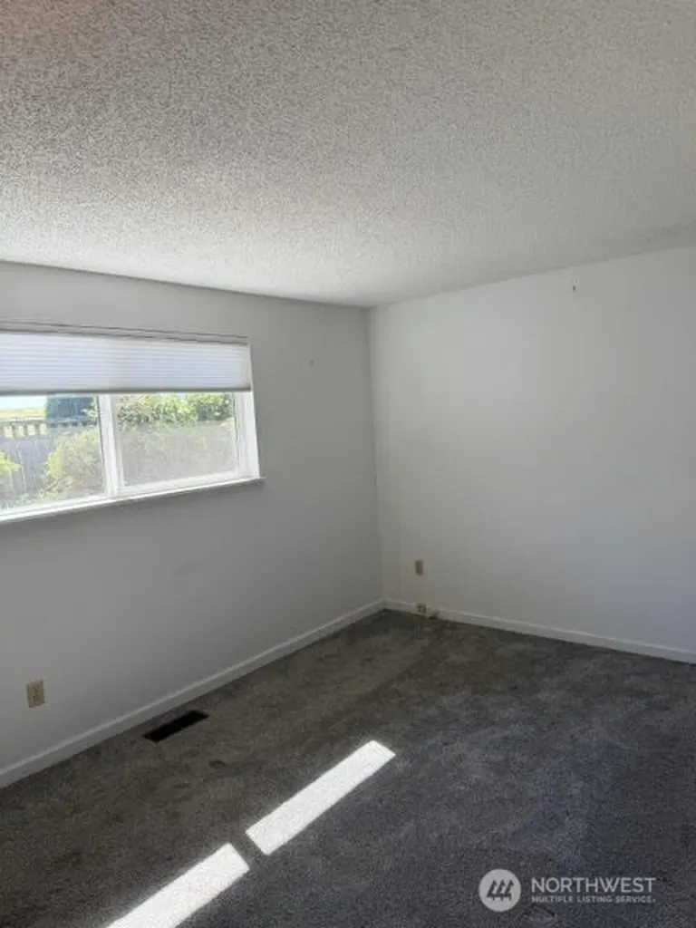 5702 N 14th Street Tacoma WA 98406