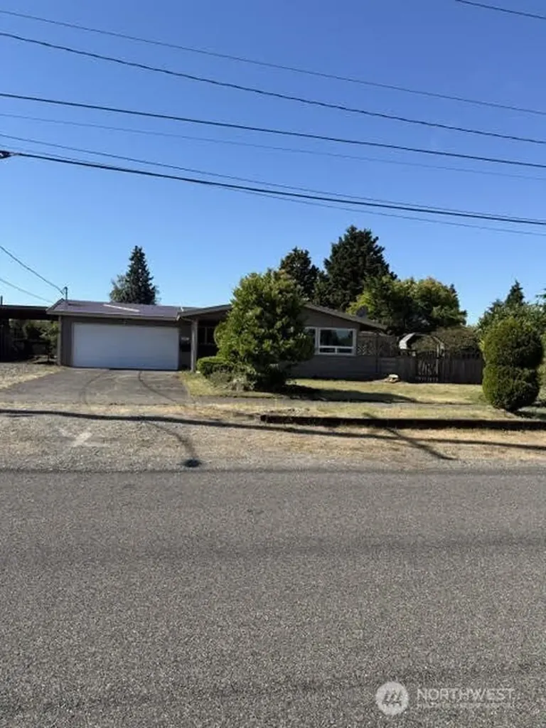 5702 N 14th Street Tacoma WA 98406
