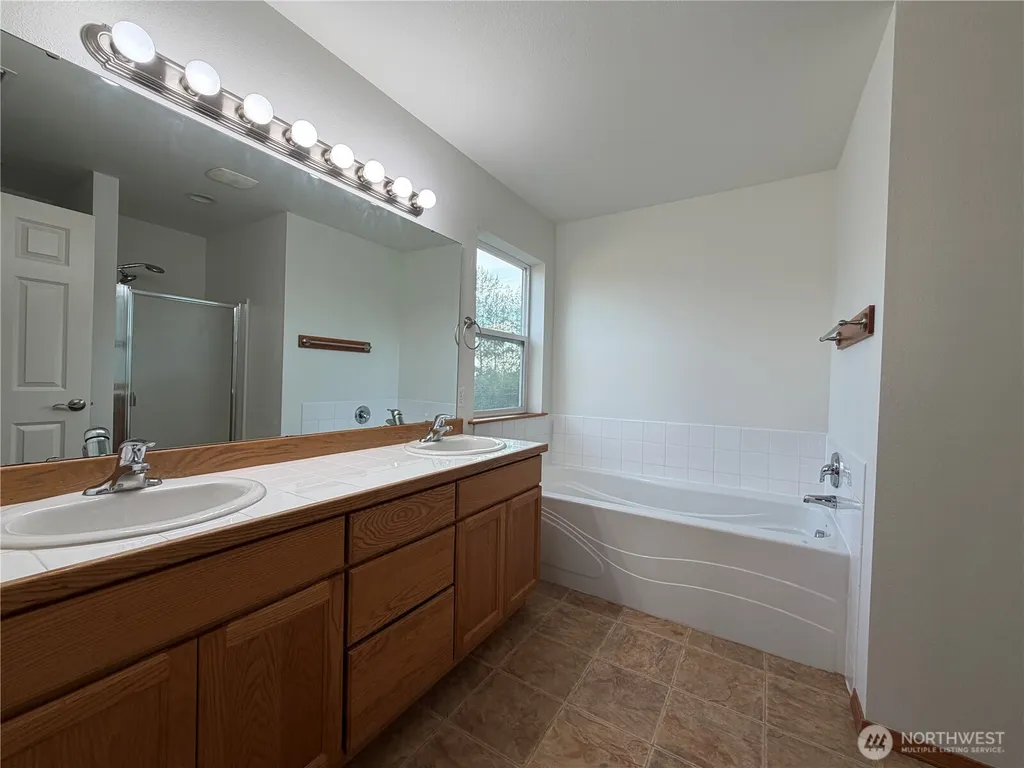 6731 37th Street NE Marysville WA 98270