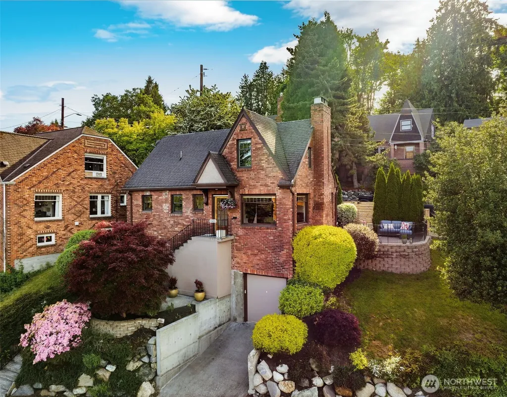 5505 Seward Park Avenue S Seattle WA 98118