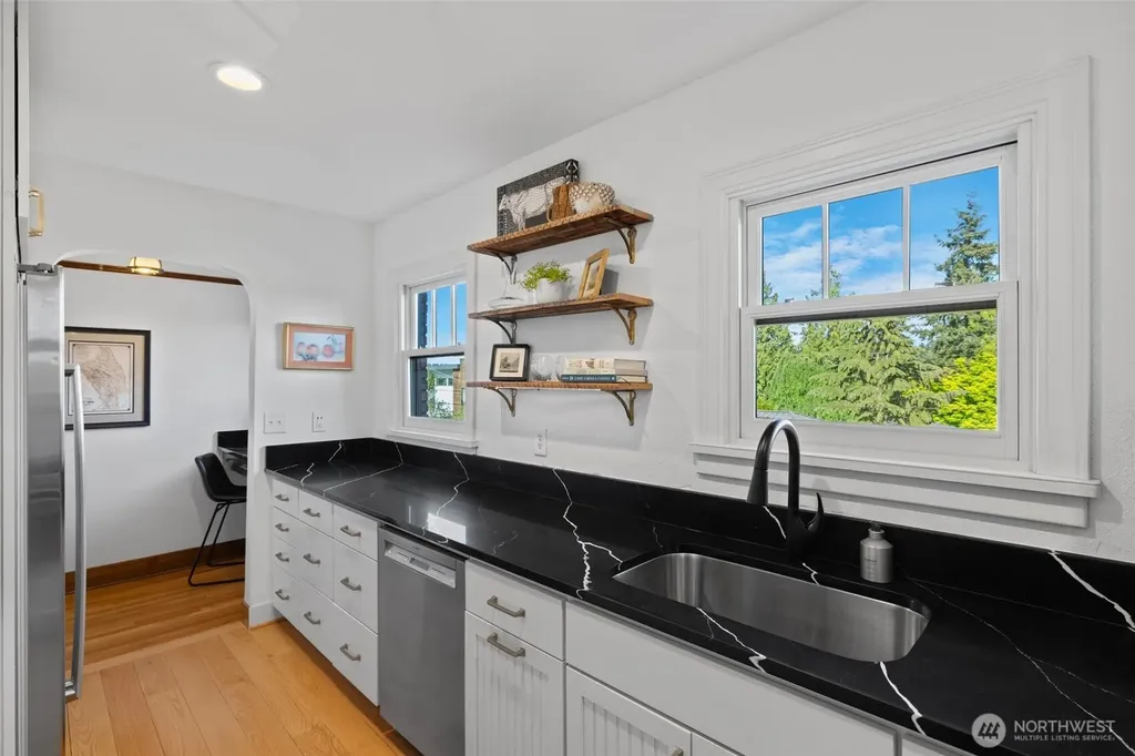 5505 Seward Park Avenue S Seattle WA 98118