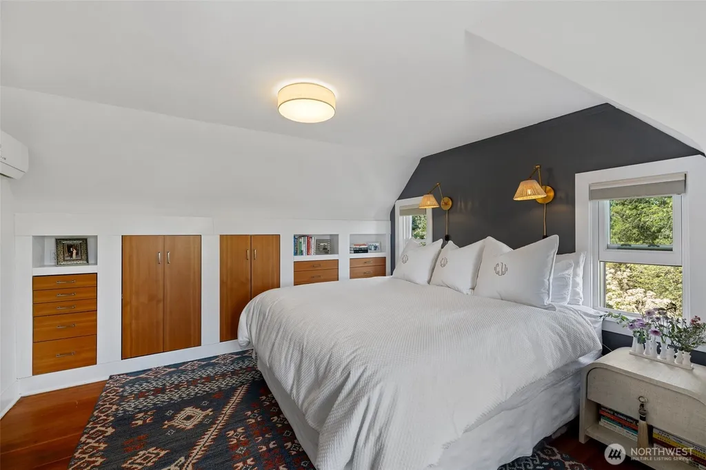 5505 Seward Park Avenue S Seattle WA 98118