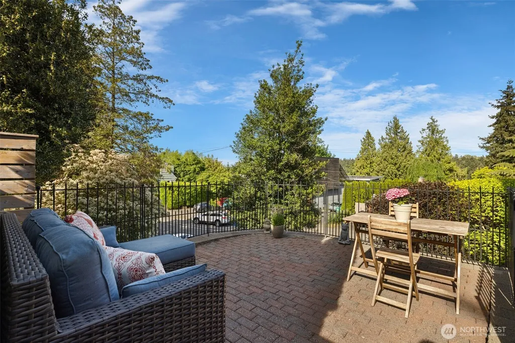 5505 Seward Park Avenue S Seattle WA 98118