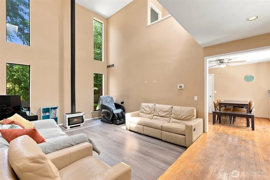 6409 Chennault Beach Drive Mukilteo WA 98275