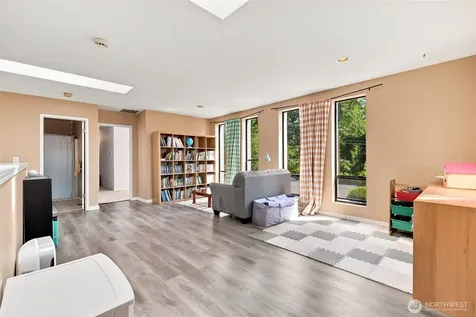 6409 Chennault Beach Drive Mukilteo WA 98275