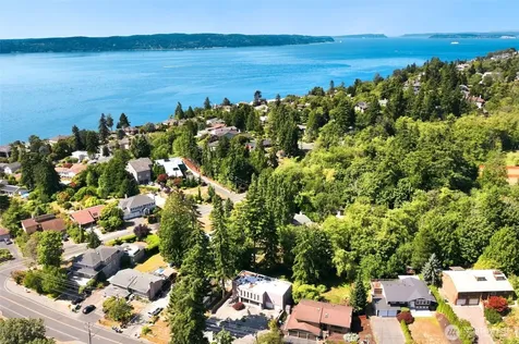 6409 Chennault Beach Drive Mukilteo WA 98275