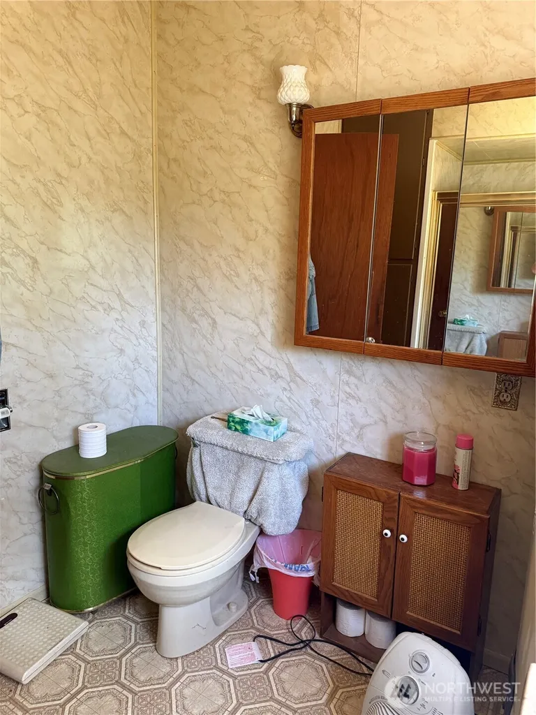 101 Jones Road Pe Ell WA 98572