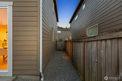 12317 23rd Dr SE Everett WA 98208