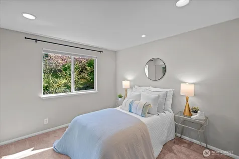 16813 NE 33rd Street Bellevue WA 98008