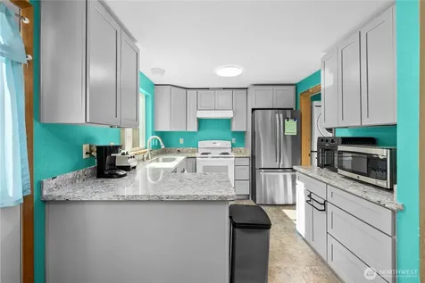 5616 99th Street Ct E Puyallup WA 98373