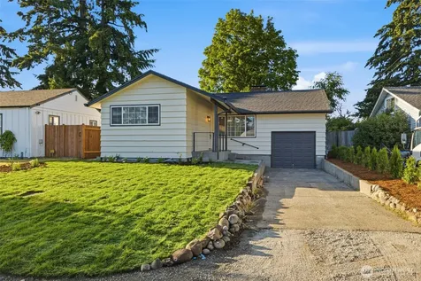 1023 115th Street S Tacoma WA 98444