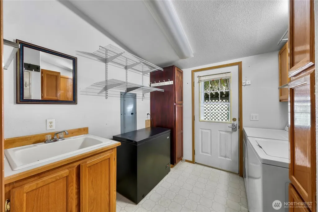 1200 Lincoln Street Bellingham WA 98229