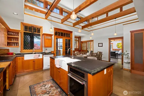 2141 Northshore Road Bellingham WA 98226