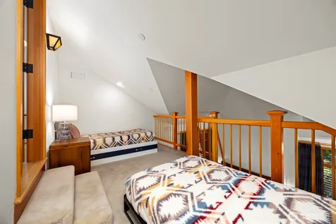 2141 Northshore Road Bellingham WA 98226