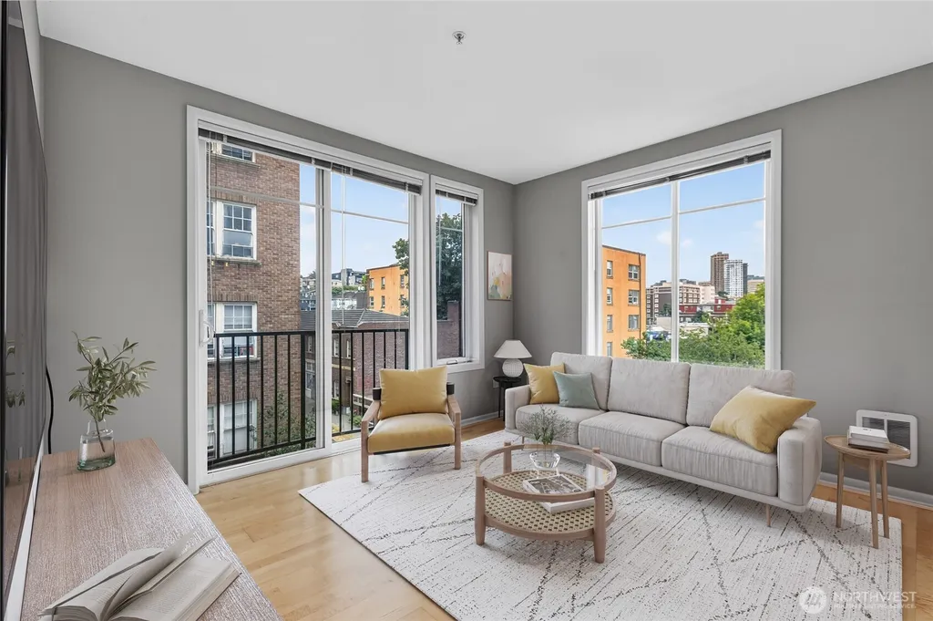 124 Bellevue Avenue E Seattle WA 98102
