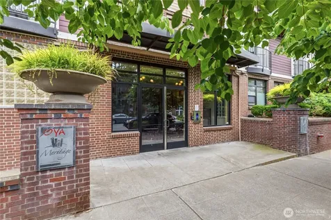124 Bellevue Avenue E Seattle WA 98102