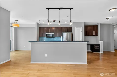 124 Bellevue Avenue E Seattle WA 98102
