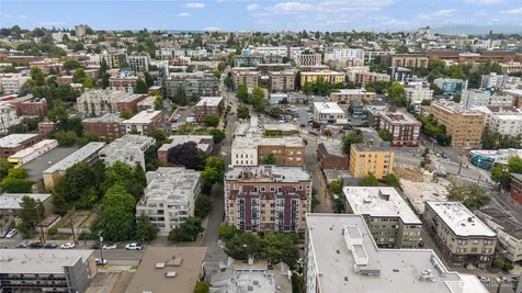 124 Bellevue Avenue E Seattle WA 98102