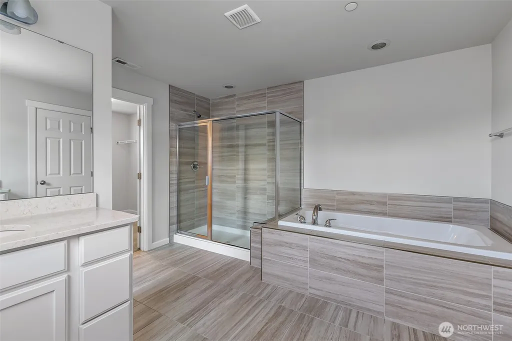 1108 25th Avenue Ct SW Puyallup WA 98371
