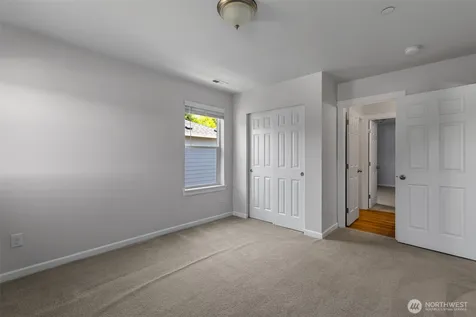 1108 25th Avenue Ct SW Puyallup WA 98371