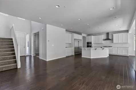 1108 25th Avenue Ct SW Puyallup WA 98371