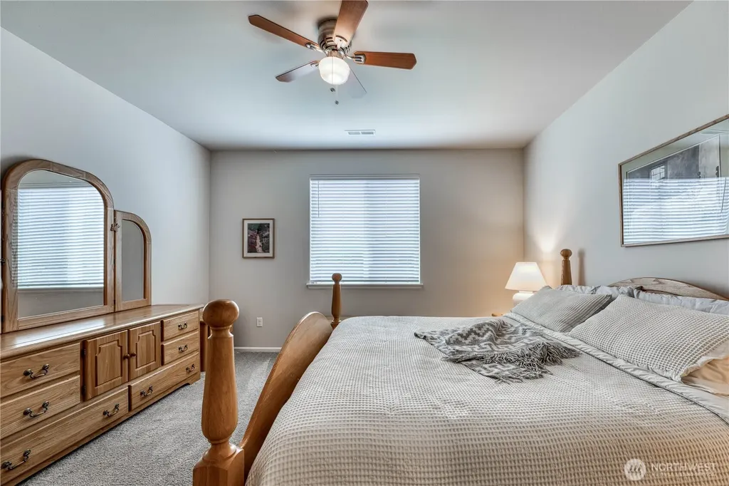 4443 Explorer Avenue Port Orchard WA 98367