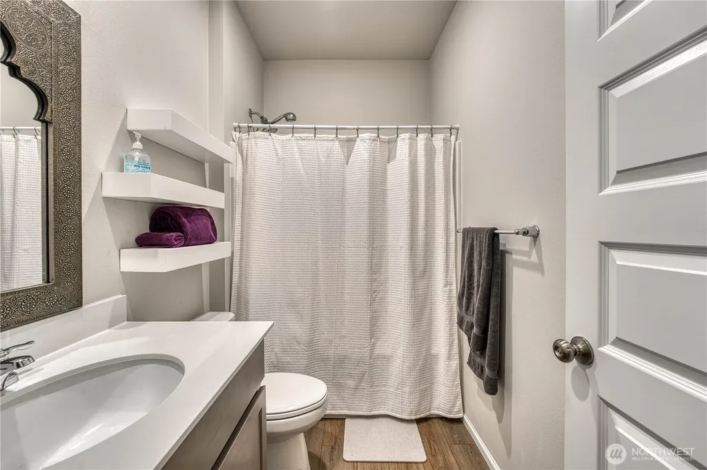 4443 Explorer Avenue Port Orchard WA 98367