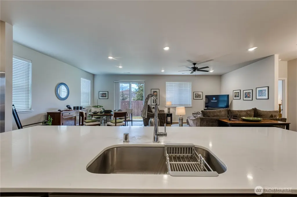 4443 Explorer Avenue Port Orchard WA 98367