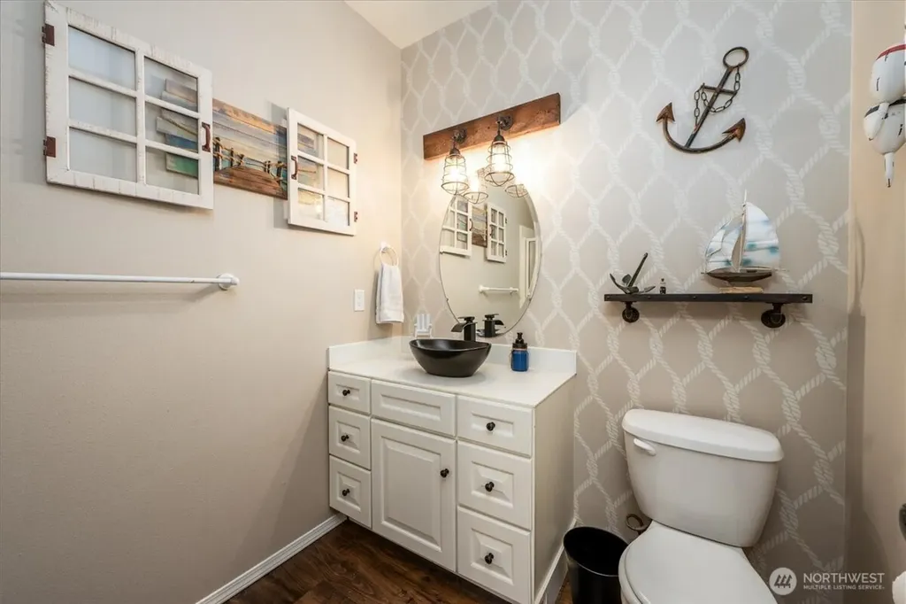 2313 171st Street E Tacoma WA 98445