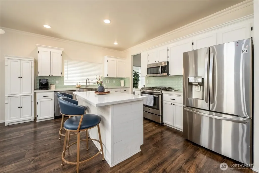 2313 171st Street E Tacoma WA 98445