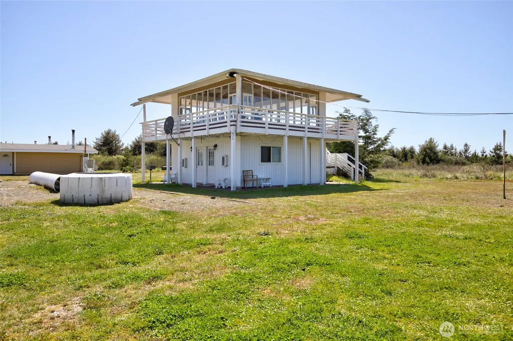3009 Sr 109 Copalis Beach WA 98535