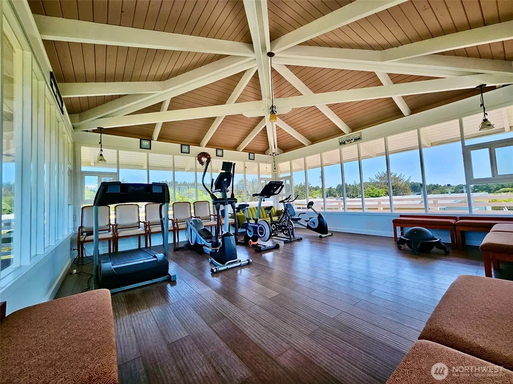 3009 Sr 109 Copalis Beach WA 98535
