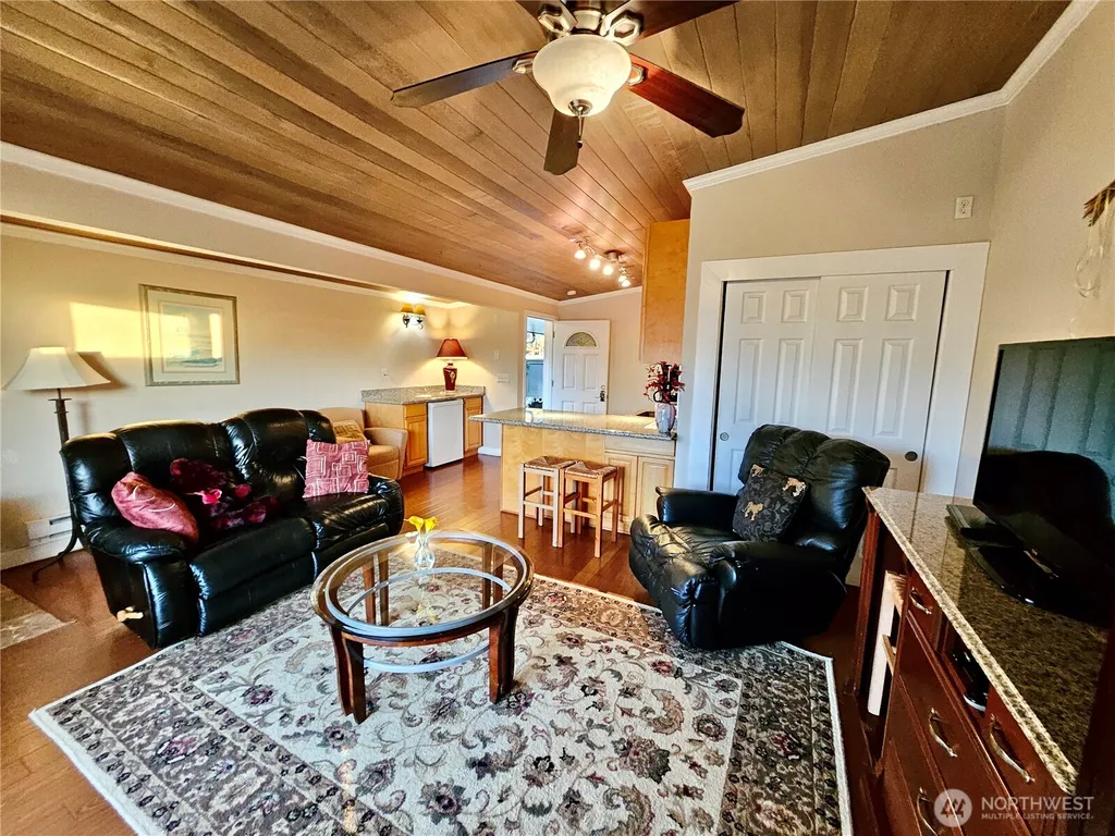 3009 Sr 109 Copalis Beach WA 98535