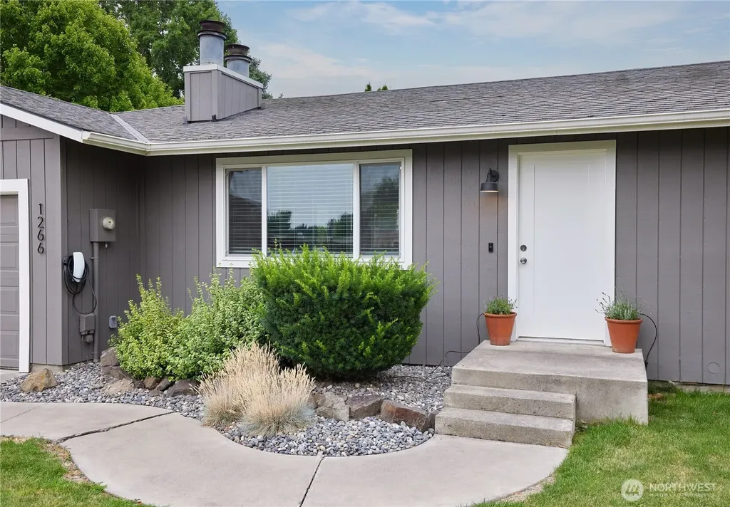 1266 SE Independence Drive College Place WA 99324
