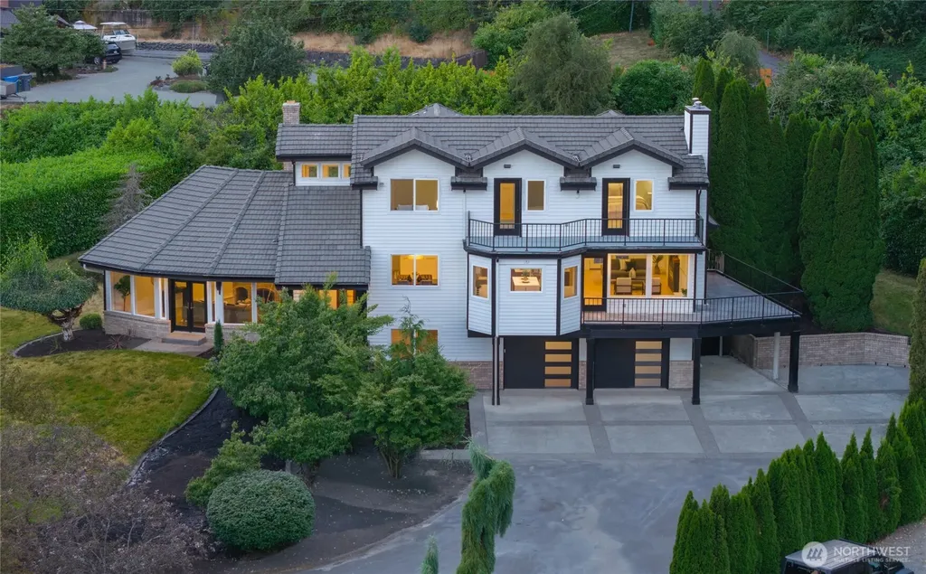 12621 49th Street Ct E Edgewood WA 98032